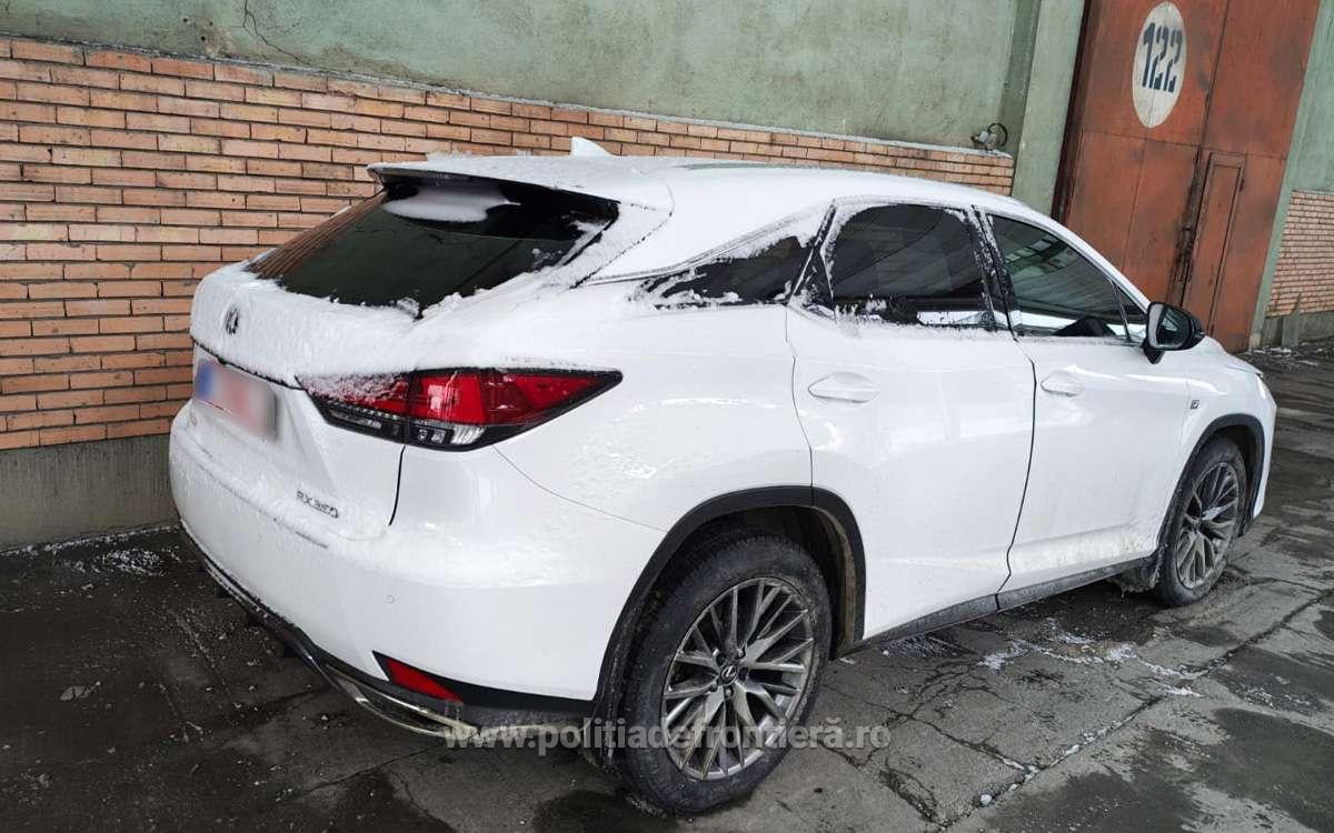 suv lexus furat descoperit in romania