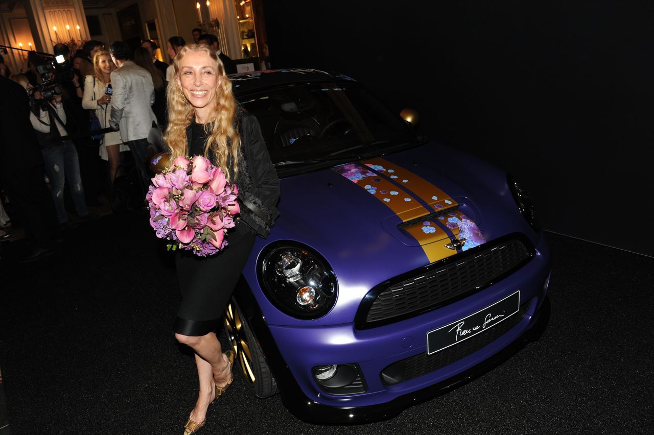 Mini Roadster by Franca Sozzani, redactor sef Vogue, la evenimentul Life Ball 2012