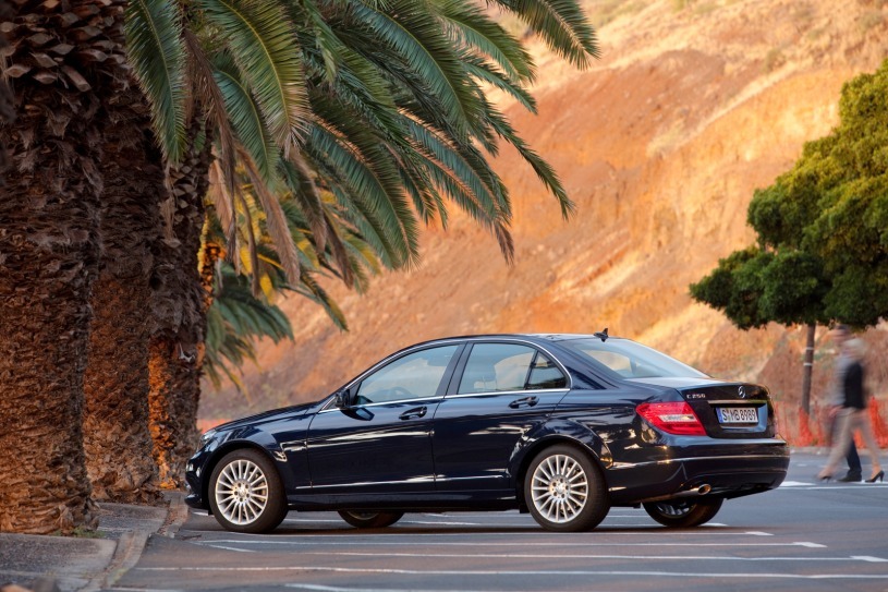 Pe piata nord-americana, Mercedes C-Class facelift primeste trei motoare pe benzina imbunatatite